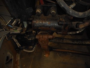 Used 1995 TRW/Ross Hydrapower Steering Gear (Stock #721822-17)) Part Image