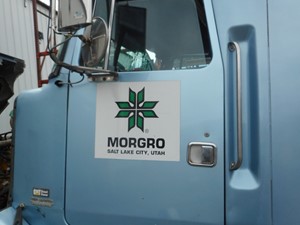 Used 1995 Volvo VN Door (Stock #695545-6)) Part Image