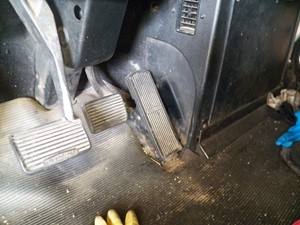 Used 1996 Freightliner FLD112 Throttle Position Sensor (Stock #569777-18)) Part Image