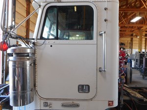 Used 1997 Freightliner FLD Door (Stock #788030-3)) Part Image