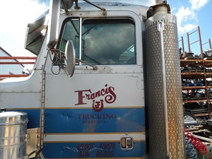 Used 1997 Peterbilt 378 Door (Stock #444994-16)) Part Image