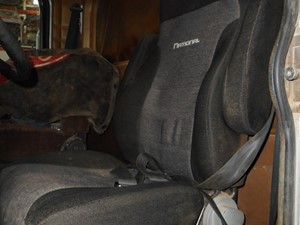 Used 1997 Peterbilt 378 Seat (Stock #440306-13)) Part Image