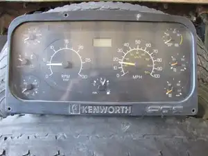 Used 1998 Kenworth T2000 Instrument Cluster (Stock #774485-11)) Part Image