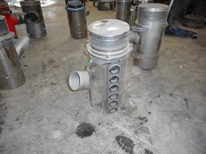 Used 1999 Freightliner CLASSIC Air Cleaner (Stock #1165)) Part Image