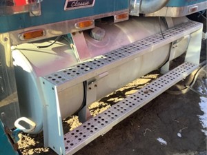 Used 2000 Freightliner FLD120 Fuel Tank (Stock #F05516-11)) Part Image