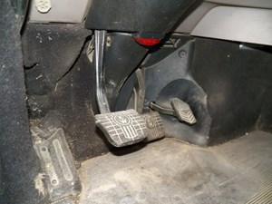 Used 2000 Kenworth T2000 Throttle Position Sensor (Stock #860666-17)) Part Image