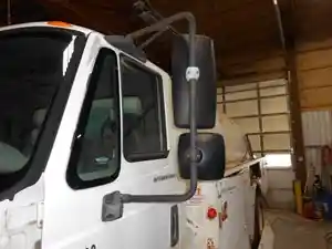Used 2001 International 4300 Mirror (Stock #536952-7)) Part Image