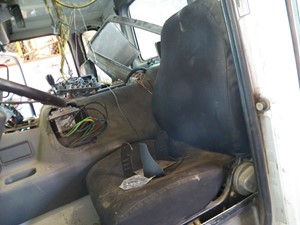 Used 2002 Freightliner CONDOR LOW CAB FORWARD Seat (Stock #L79455-11)) Part Image