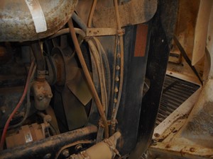 Used 2002 Freightliner FLD120 Radiator (Stock #K33892-11)) Part Image