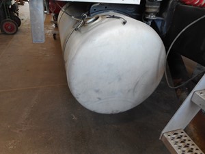 Used 2002 Peterbilt 379 Fuel Tank (Stock #599090-8)) Part Image