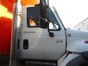 Used 2003 International 7600 Door (Stock #074805-7)) Part Image