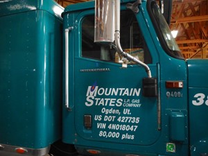 Used 2003 International 9400I Door (Stock #018047-8)) Part Image