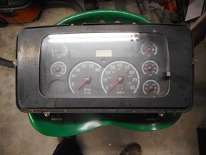 Used 2003 Sterling ACTERRA Instrument Cluster (Stock #L82413-14)) Part Image