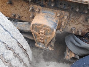 Used 2003 Volvo VNL770 Suspension Assy (Stock #337259-5)) Part Image