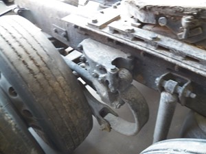 Used 2005 Kenworth T600 Suspension Assy (Stock #107621-6)) Part Image