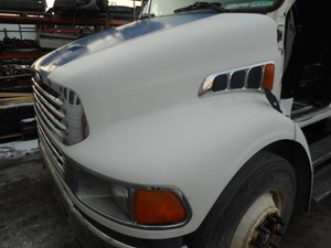 Used 2005 Sterling ACTERRA Hood (Stock #091560-6)) Part Image