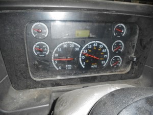 Used 2005 Sterling ACTERRA Instrument Cluster (Stock #W02706-12)) Part Image