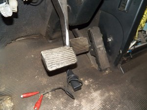 Used 2000 Freightliner FLD Throttle Position Sensor (Stock #H79309-21)) Part Image