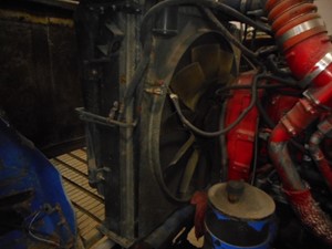 Used 2006 Kenworth W900B Radiator (Stock #178368-10)) Part Image