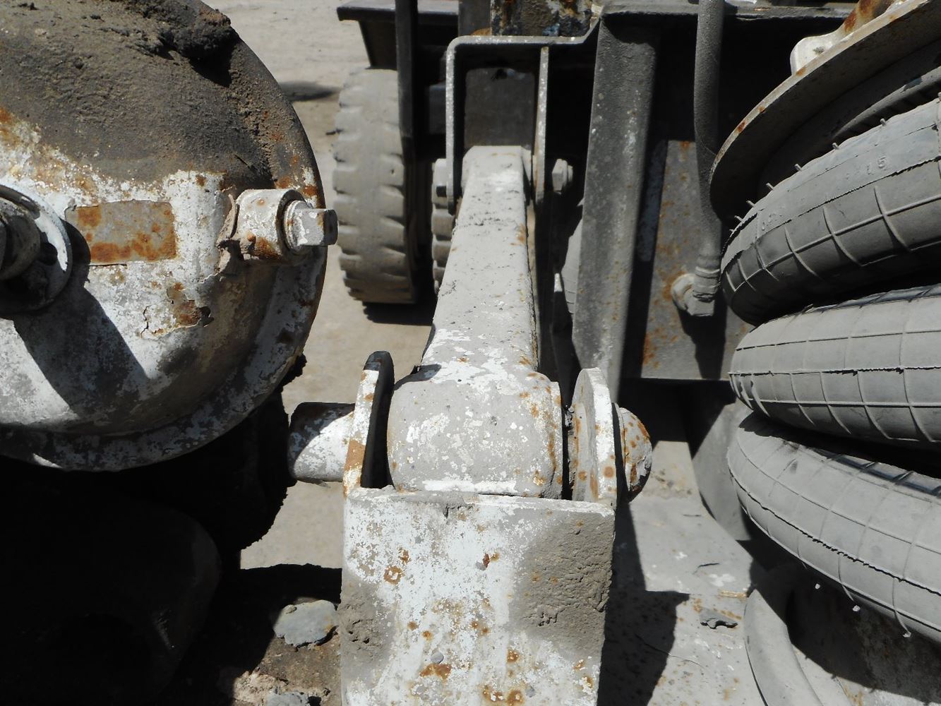 2006 Other STEERABLE TAG AXLE (Stock 1251) Tag Axles TPI