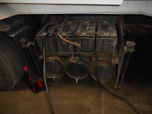 Used 2006 Volvo VN Battery Box (Stock #438573-20)) Part Image