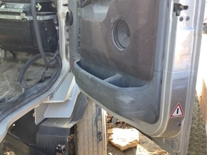 Used 2006 Volvo VNM Door (Stock #453589-8)) Part Image