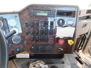Used 2007 International PAYSTAR 5500 Dash Ass'y (Stock #338158-17)) Part Image