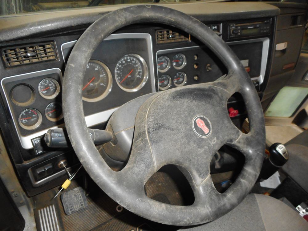 2007 Kenworth T800 (Stock 19082319) Steering Wheels TPI