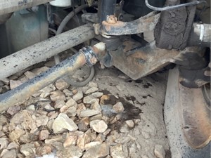Used 2007 Volvo VNM64T Front Axle, Complete (Stock #484507-3)) Part Image