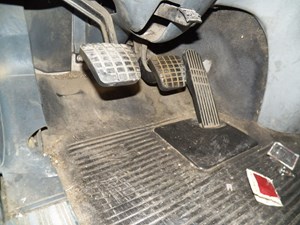 Used 2008 Freightliner C120 CENTURY Throttle Position Sensor (Stock #AK6577-22)) Part Image