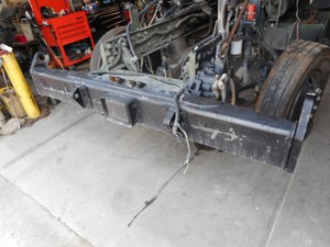 Used 2008 Freightliner FLD Bumper (Stock #Z13142-8)) Part Image