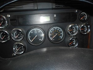 Used 2009 Freightliner Cascadia Instrument Cluster (Stock #AN5080-20)) Part Image