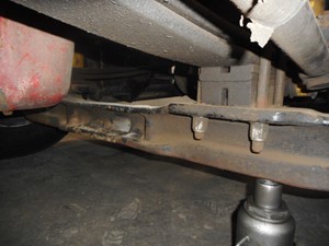 Used 2009 Kenworth T660 Front Axle, Complete (Stock #268169-4)) Part Image
