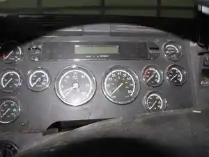Used 2011 Freightliner Cascadia Instrument Cluster (Stock #BB9105-13)) Part Image