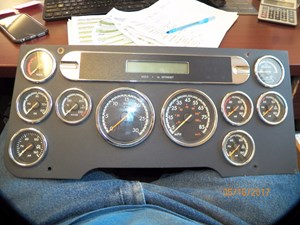 Used 2012 Freightliner Cascadia Instrument Cluster (Stock #FA6302-17)) Part Image