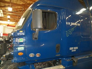 Used 2013 Freightliner Cascadia Door (Stock #FL9882-7)) Part Image