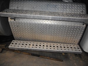 Used 2015 Freightliner Cascadia Diesel Particulate Filter (DPF) Image