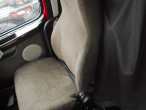 Used 2015 Volvo VNL Seat (Stock #927529-18)) Part Image