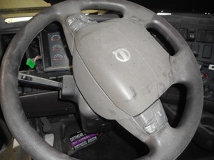 Used 2015 Volvo VNL Steering Wheel (Stock #940121-13)) Part Image