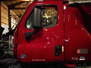 Used 2016 Freightliner Cascadia Door (Stock #BS2760-5)) Part Image
