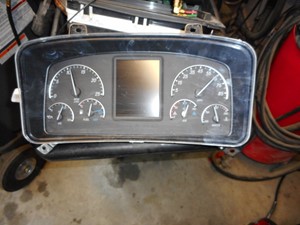 Used 2017 Freightliner Cascadia Instrument Cluster (Stock #975989-3)) Part Image