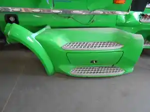 Used 2018 Peterbilt 579 Tank Fairing (Stock #480724-17)) Part Image