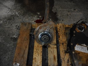 Used Caterpillar C13 Water Pump (Stock #1197)) Part Image