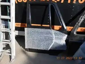 New 2007 International 2500/2600/8100/8200/8300 Door (Stock #976083)) Part Image
