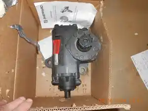 New Sheppard M100 Steering Gear (Stock #976105)) Part Image