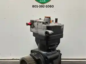Remanufactured Mercedes MBE 900 Air Compressor (Stock #977116)) Part Image