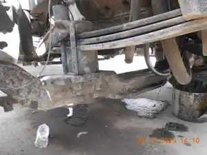 Used 1999 Mack RD688S Front Axle, Complete (Stock #045007-3)) Part Image