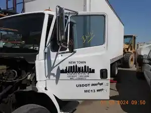 Used 2000 Freightliner FL70 Door (Stock #F03595-6)) Part Image