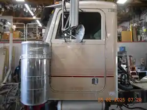 Used 2000 Peterbilt 379 Door (Stock #548782-5)) Part Image