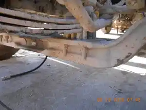 Used 2000 Peterbilt 379 Front Axle, Complete (Stock #553559-2)) Part Image
